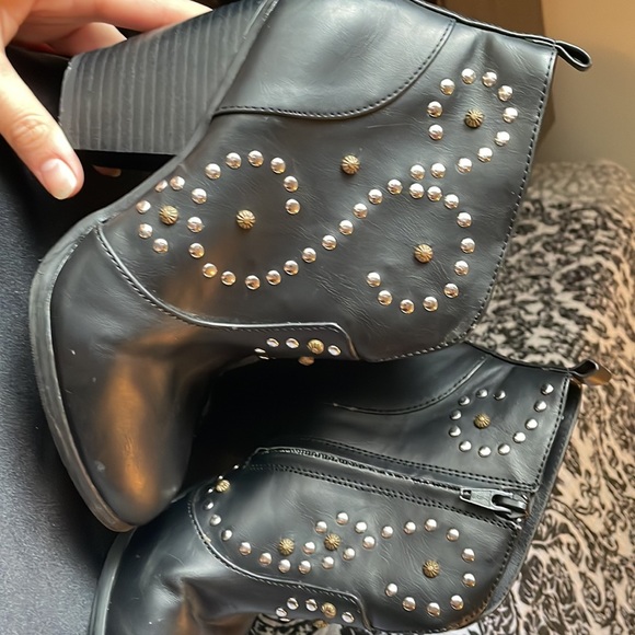 Black booties beaded - Picture 2 of 3